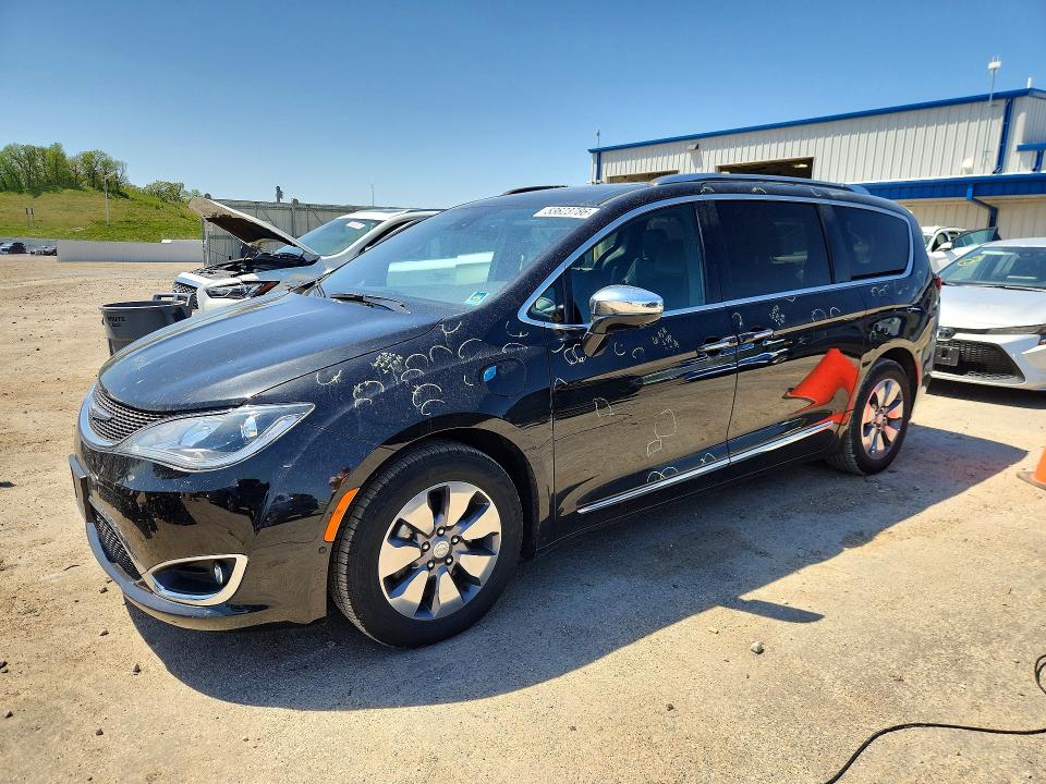 53623786 :رقم المزاد ، 2C4RC1N73LR129807 vin ، 2020 Chrysler Pacifica مزاد بيع