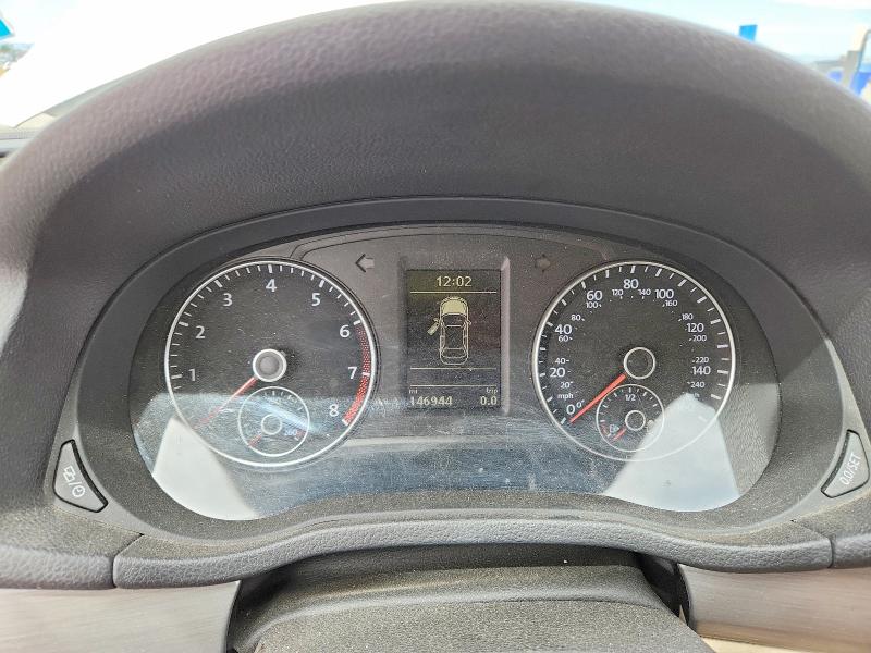 53782926 :رقم المزاد ، 1VWBT7A32FC010633 vin ، 2015 Volkswagen Passat مزاد بيع