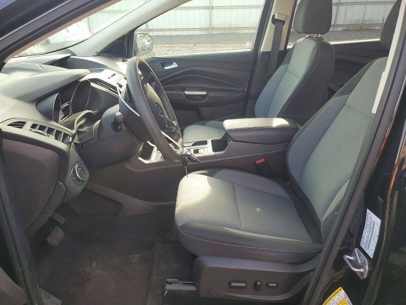 53721116 :رقم المزاد ، 1FMCU0GD6HUC77374 vin ، 2017 Ford Escape مزاد بيع