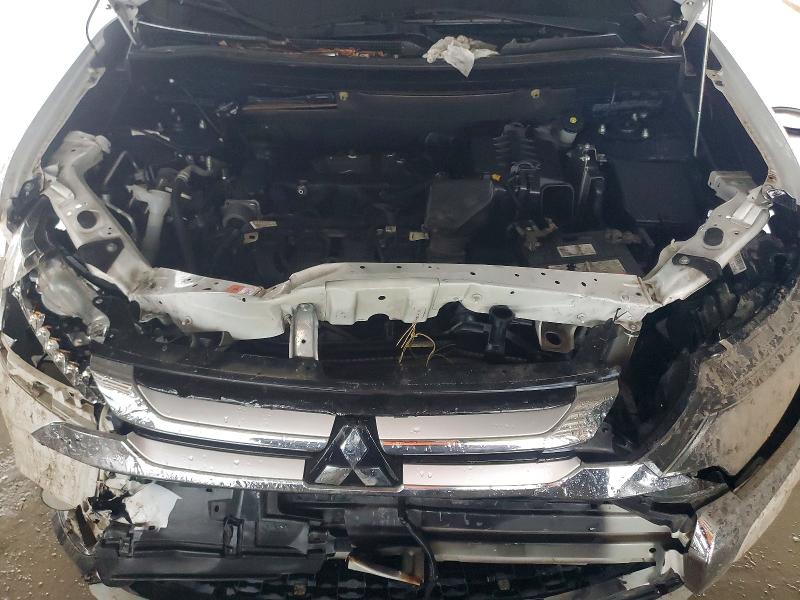 52122496 :رقم المزاد ، JA4AD3A35JZ001297 vin ، 2018 Mitsubishi Outlander مزاد بيع
