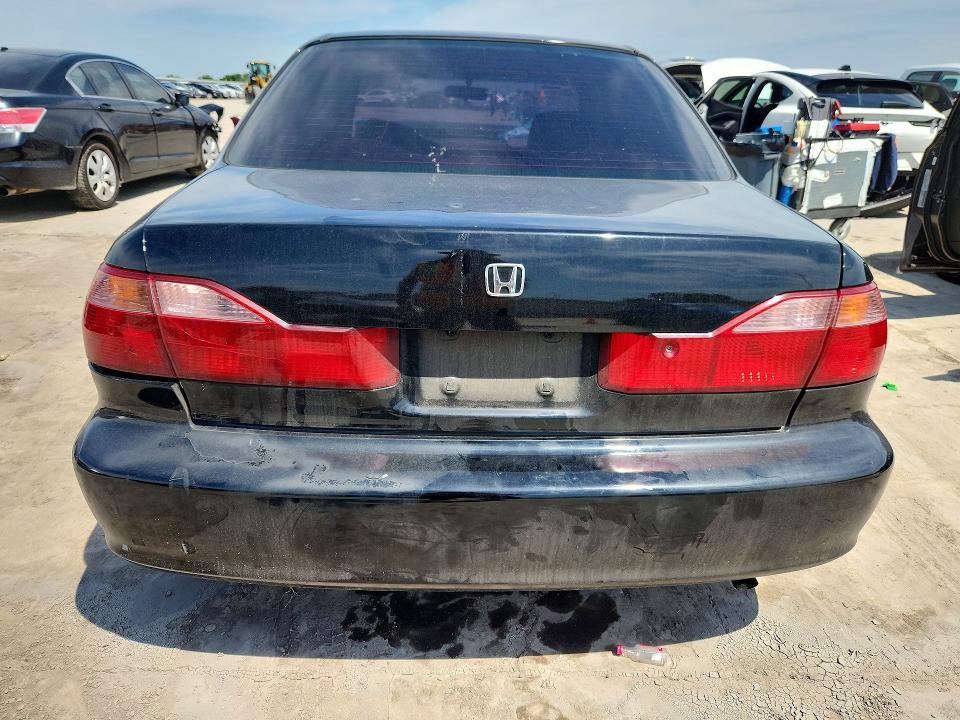2000 Honda Accord მანქანა იყიდება აუქციონზე, vin: JHMCG5645YC035884, აუქციონის ნომერი: 55572376