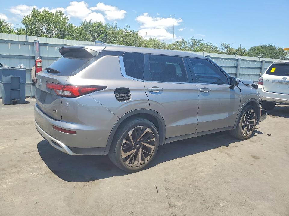 2022 Mitsubishi Outlander მანქანა იყიდება აუქციონზე, vin: JA4J3UA80NZ005221, აუქციონის ნომერი: 53701846