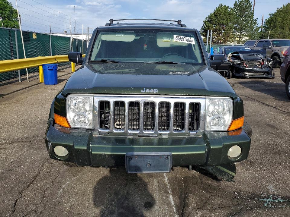 2007 Jeep Commander მანქანა იყიდება აუქციონზე, vin: 1J8HG48P57C621811, აუქციონის ნომერი: 55597586