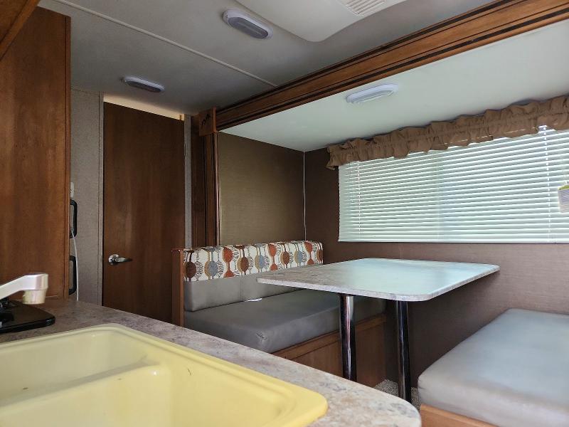 2017 Forester River Recreational Vehicle (rv) მანქანა იყიდება აუქციონზე, vin: 5ZT2CXHCXHA010286, აუქციონის ნომერი: 52054066