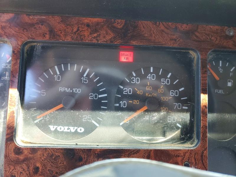 Aukcja sprzedaży 2000 Volvo Conventional, vin: 4V5JC2UF4YN869284, numer aukcji: 54999736