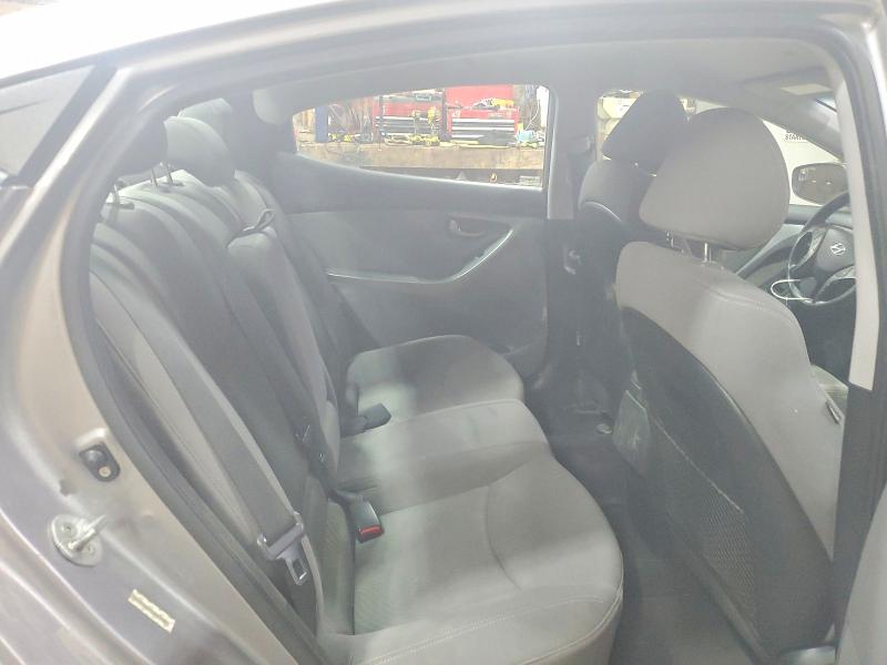 Продажа на аукционе авто 2015 Hyundai Elantra 4d, vin: KMHDH4AE1FU223298, номер лота: 54728546