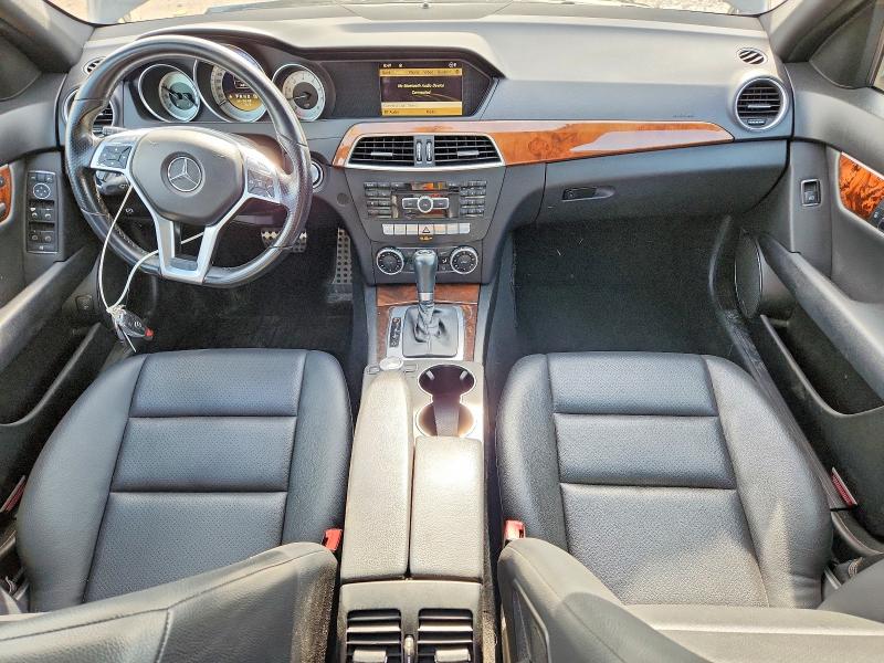 2012 Mercedes-benz C მანქანა იყიდება აუქციონზე, vin: WDDGF8BB9CR234041, აუქციონის ნომერი: 55741066