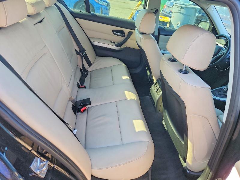 53643266 :رقم المزاد ، WBAPK5G50BNN81090 vin ، 2011 Bmw 328 مزاد بيع