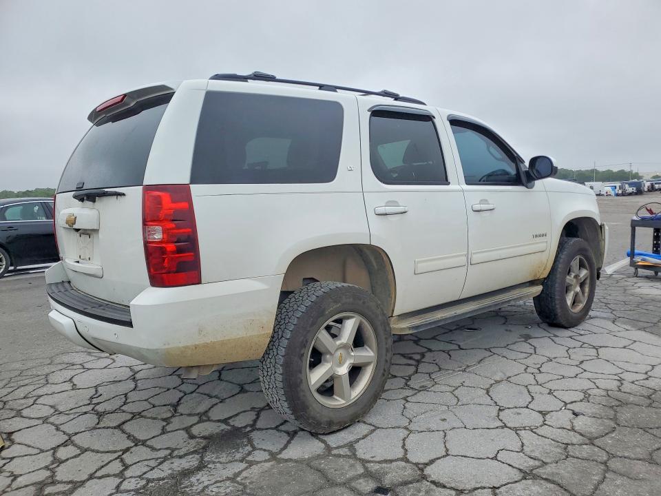 2013 Chevrolet Tahoe მანქანა იყიდება აუქციონზე, vin: 1GNSKBE02DR203732, აუქციონის ნომერი: 52251686