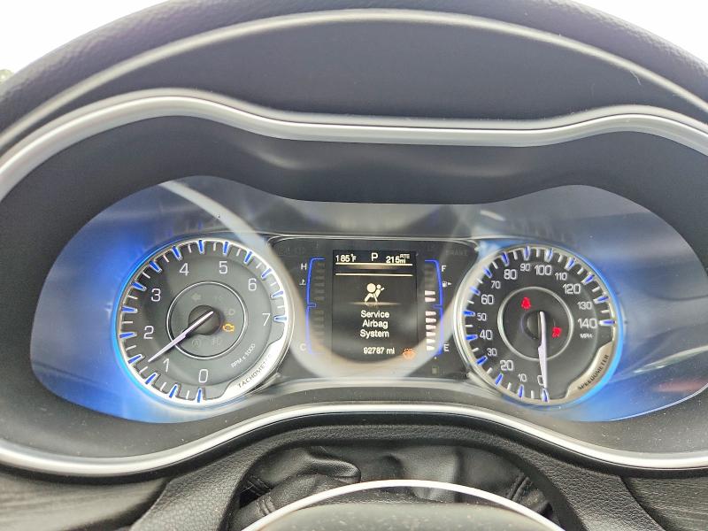 Продаж на аукціоні авто 2015 Chrysler 200, vin: 1C3CCCAB0FN502917, номер лоту: 52784676