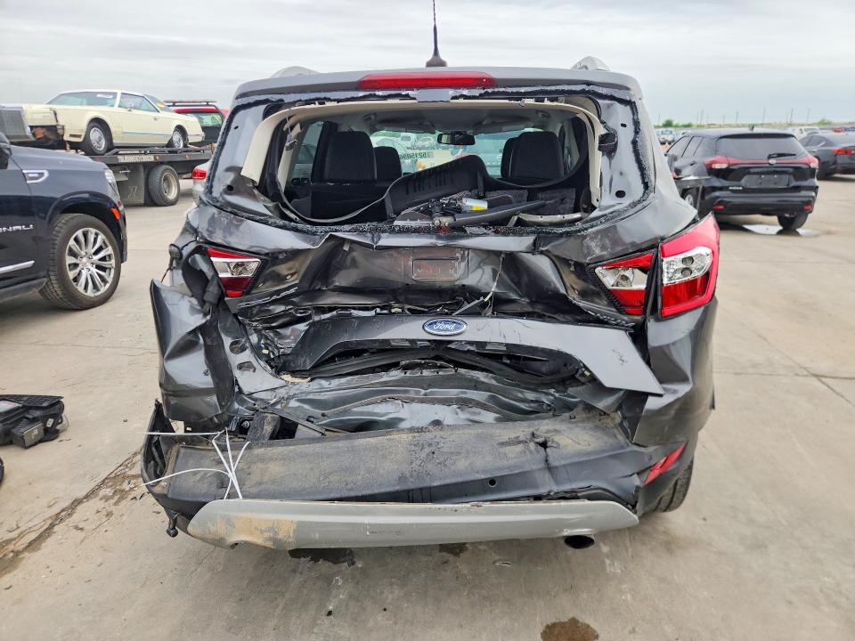 2019 Ford Escape მანქანა იყიდება აუქციონზე, vin: 1FMCU9J90KUB59143, აუქციონის ნომერი: 52150966