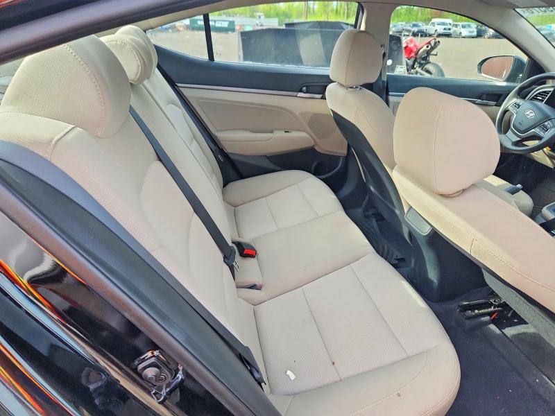 53109576 :رقم المزاد ، 5NPD84LF4JH267230 vin ، 2018 Hyundai Elantra مزاد بيع