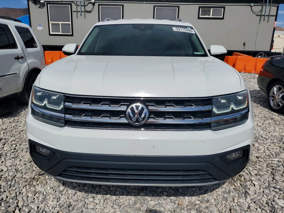 53115396 :رقم المزاد ، 1V2LR2CA8JC518472 vin ، 2018 Volkswagen Atlas مزاد بيع