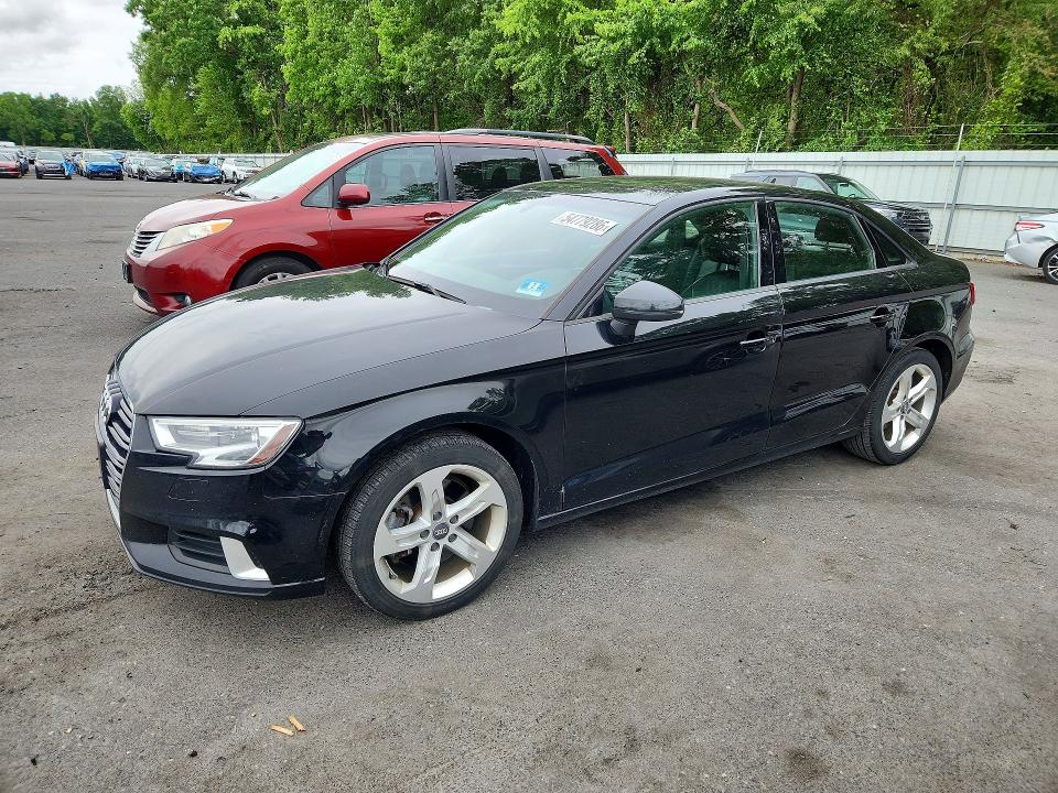 Продажа на аукционе авто 2018 Audi A3, vin: WAUAUGFF6J1045871, номер лота: 54779286