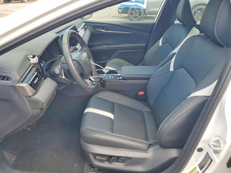 53955586 :رقم المزاد ، 4T1DBADK2SU034364 vin ، 2025 Toyota Camry مزاد بيع
