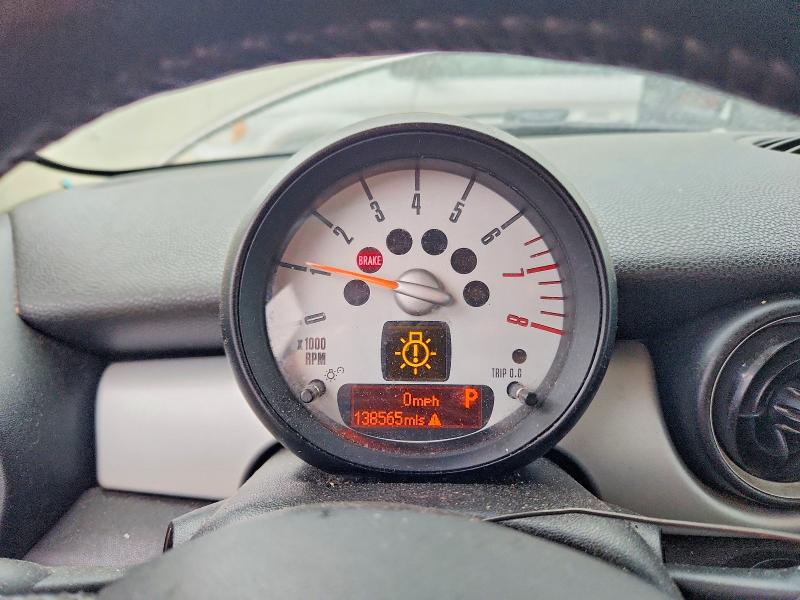 2013 Mini Cooper მანქანა იყიდება აუქციონზე, vin: WMWSU3C58DT687882, აუქციონის ნომერი: 53634366