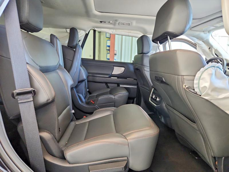 Продажа на аукционе авто 2025 Ford Expedition, vin: 1FMJU1H80SEA37544, номер лота: 53246096