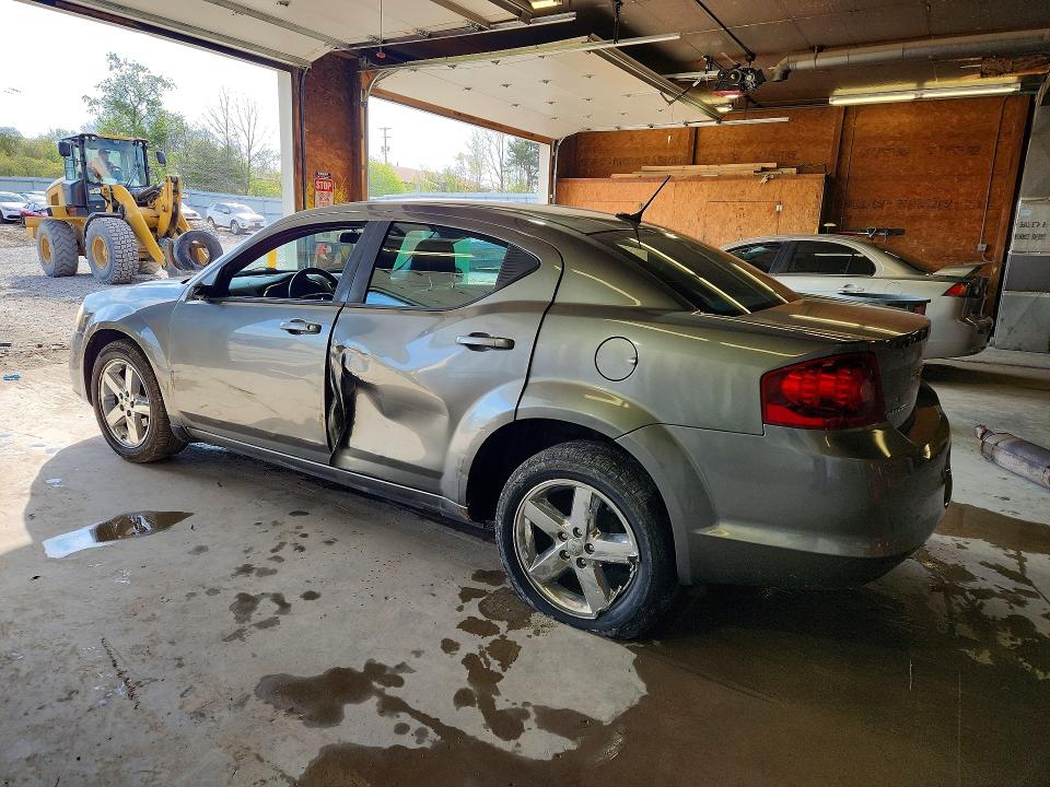 2013 Dodge Avenger მანქანა იყიდება აუქციონზე, vin: 1C3CDZAB4DN771208, აუქციონის ნომერი: 52859696