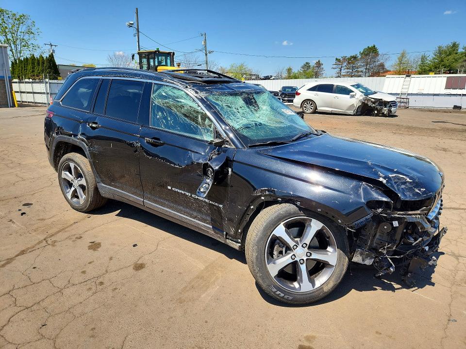 Продаж на аукціоні авто 2023 Jeep Grand Cherokee, vin: 1C4RJYB66PC588953, номер лоту: 52177546