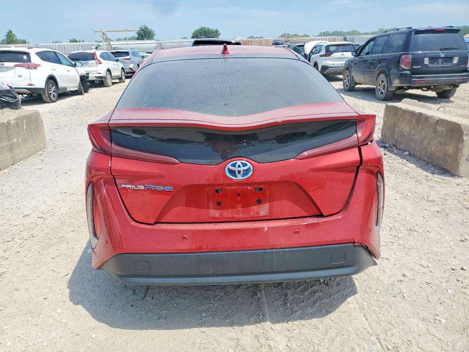 53829986 :رقم المزاد ، JTDKARFP8J3073745 vin ، 2018 Toyota Prius Prime مزاد بيع
