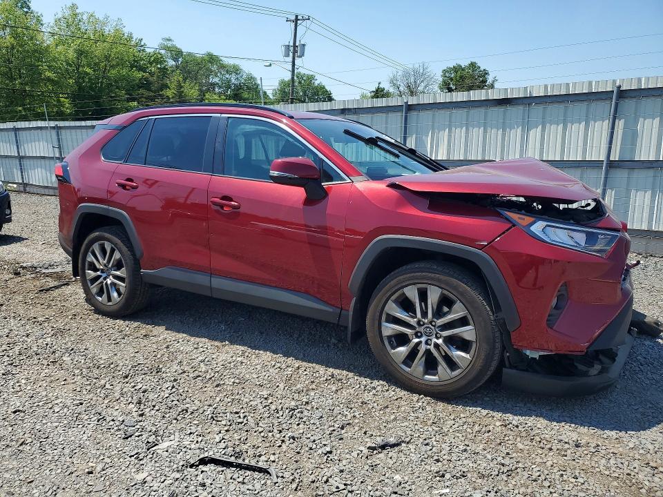 Продажа на аукционе авто 2021 Toyota Rav4, vin: 2T3A1RFV4MC143867, номер лота: 53737436