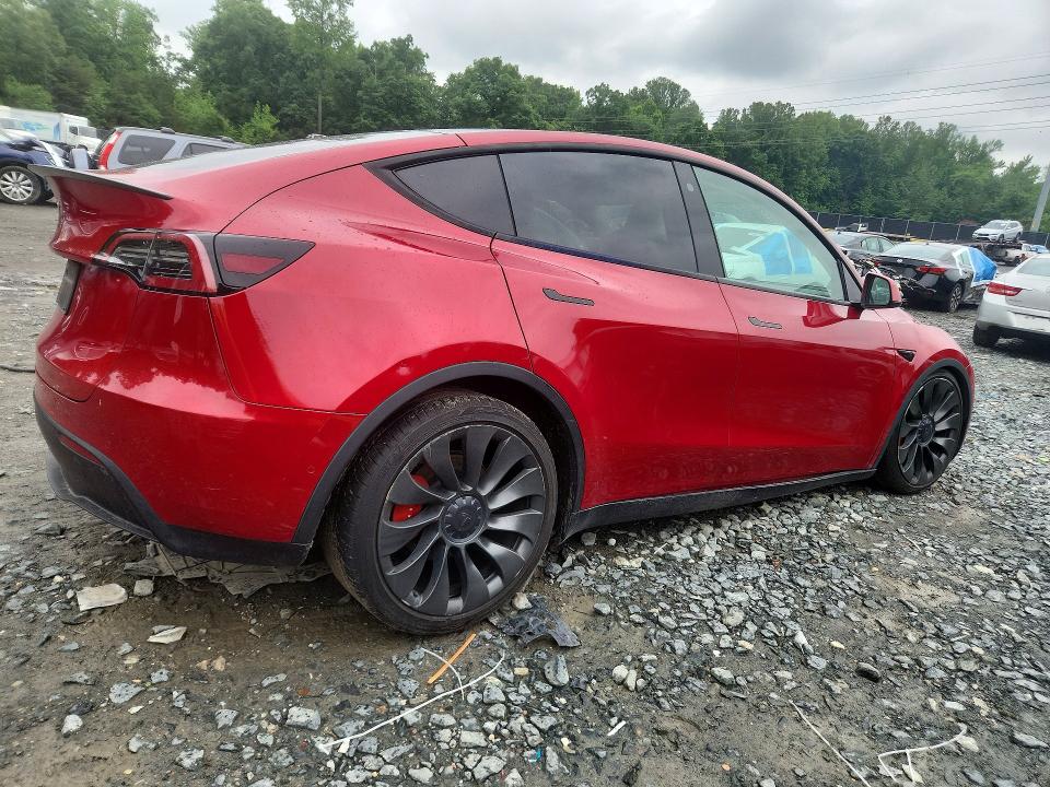 54517316 :رقم المزاد ، 7SAYGDEF8NF546365 vin ، 2022 Tesla Model Y مزاد بيع