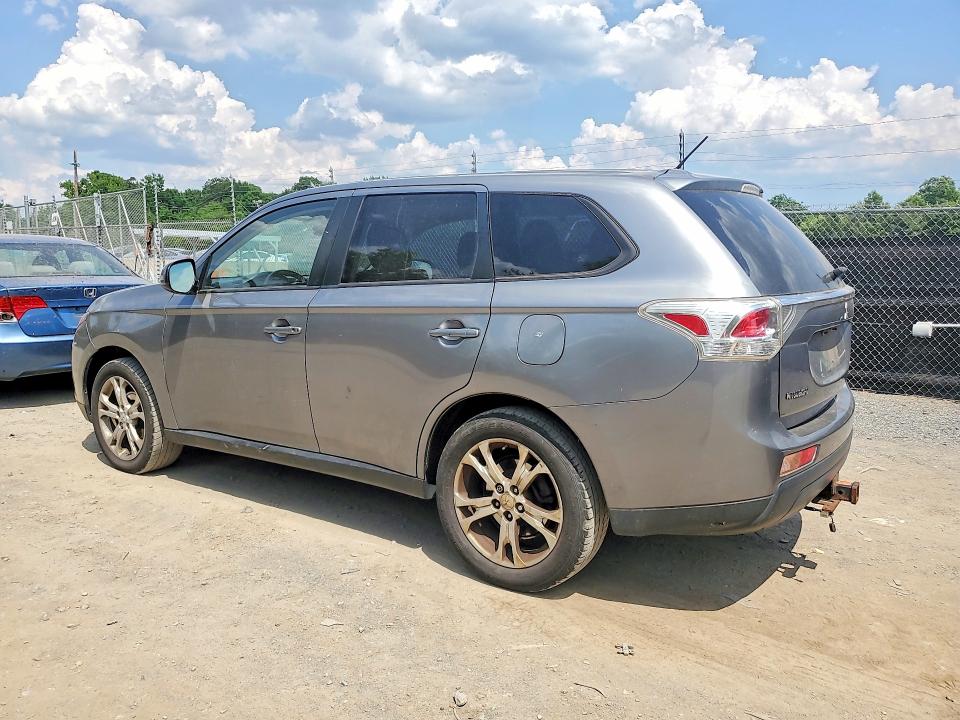 2014 Mitsubishi Outlander მანქანა იყიდება აუქციონზე, vin: JA4AZ3A32EZ009543, აუქციონის ნომერი: 49830056