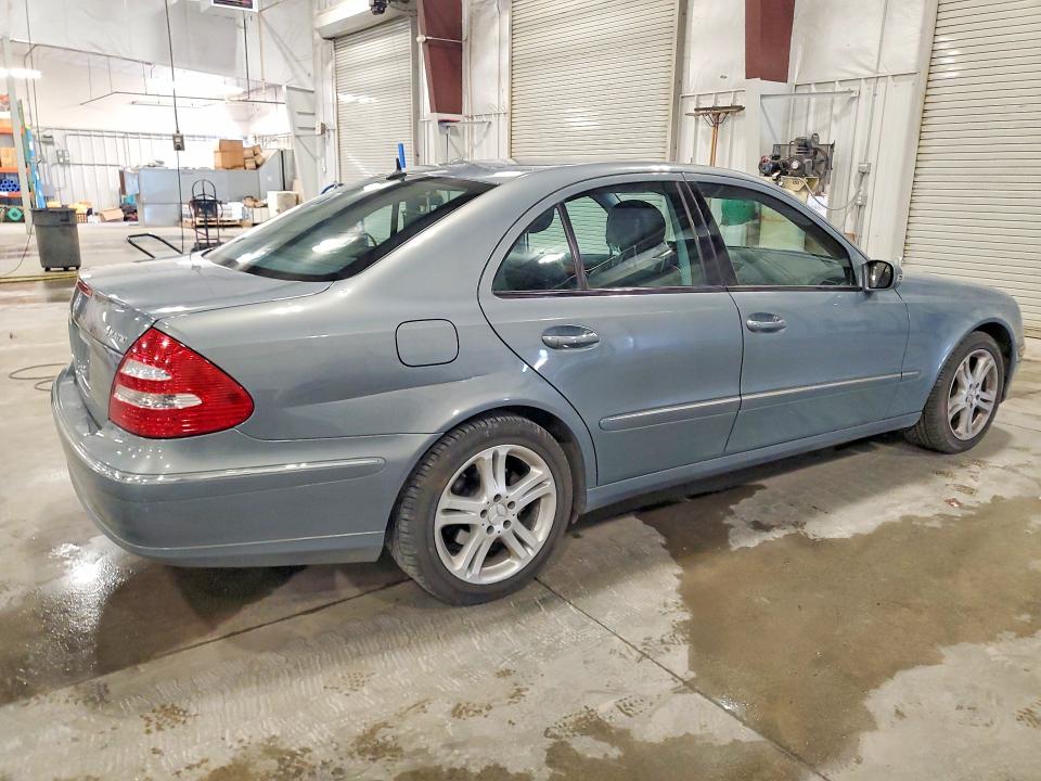 Продажа на аукционе авто 2006 Mercedes-benz E, vin: WDBUF87J76X192318, номер лота: 53009706