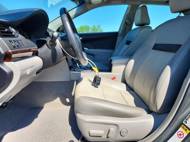 54989466 :رقم المزاد ، 4T1BF1FK5EU732724 vin ، 2014 Toyota Camry مزاد بيع
