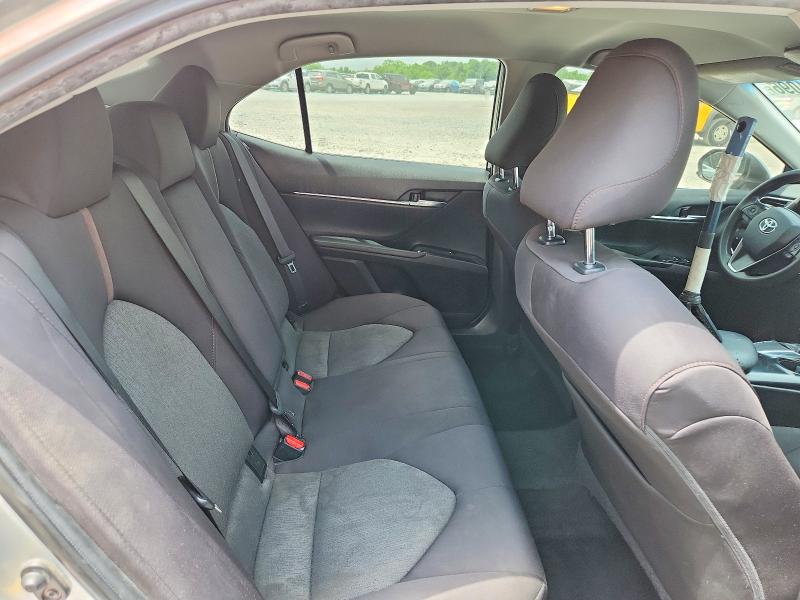 Продаж на аукціоні авто 2018 Toyota Camry, vin: 4T1B11HK0JU535997, номер лоту: 54161096