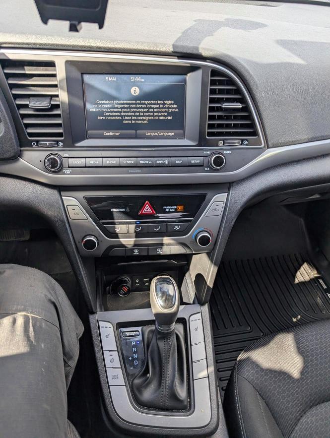 Продажа на аукционе авто 2017 Hyundai Elantra, vin: KMHD84LFXHU177222, номер лота: 51967136