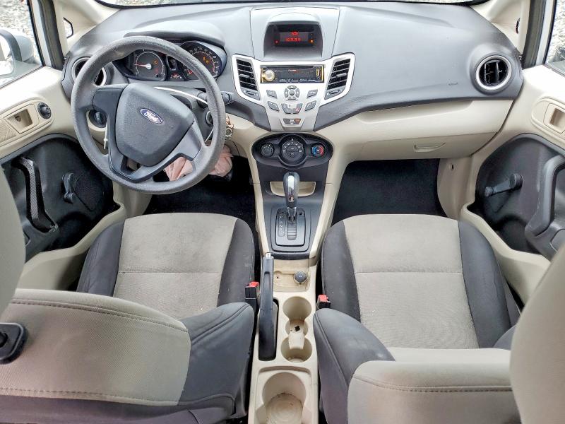 52182776 :رقم المزاد ، 3FADP4AJXDM214899 vin ، 2013 Ford Fiesta مزاد بيع