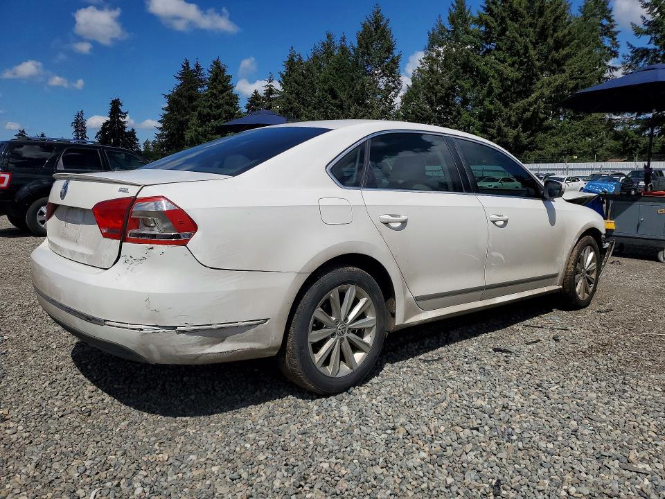 Продажа на аукционе авто 2013 Volkswagen Passat, vin: 1VWCP7A33DC014678, номер лота: 53807616