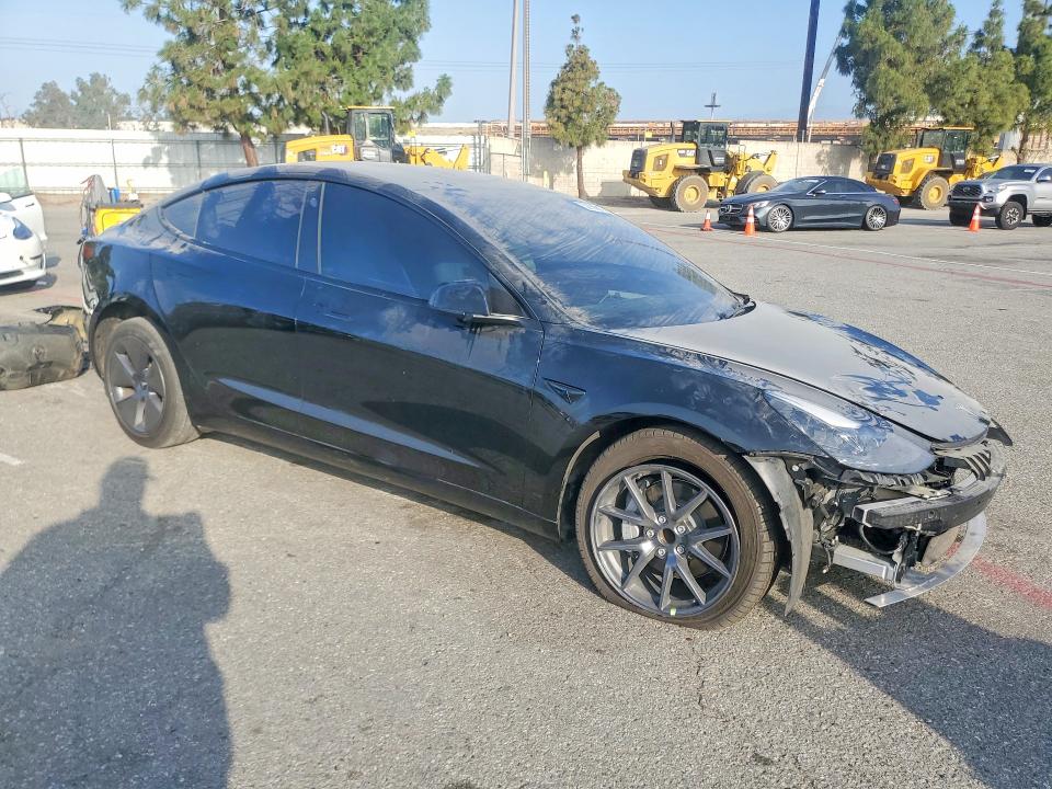 52186616 :رقم المزاد ، 5YJ3E1EAXPF507439 vin ، 2023 Tesla Model 3 مزاد بيع
