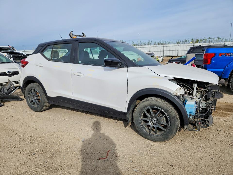 53285536 :رقم المزاد ، 3N1CP5CV1LL549472 vin ، 2020 Nissan Kicks مزاد بيع