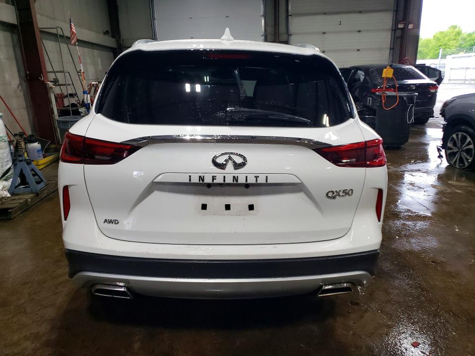 53400306 :رقم المزاد ، 3PCAJ5M31KF136466 vin ، 2019 Infiniti Qx50 مزاد بيع