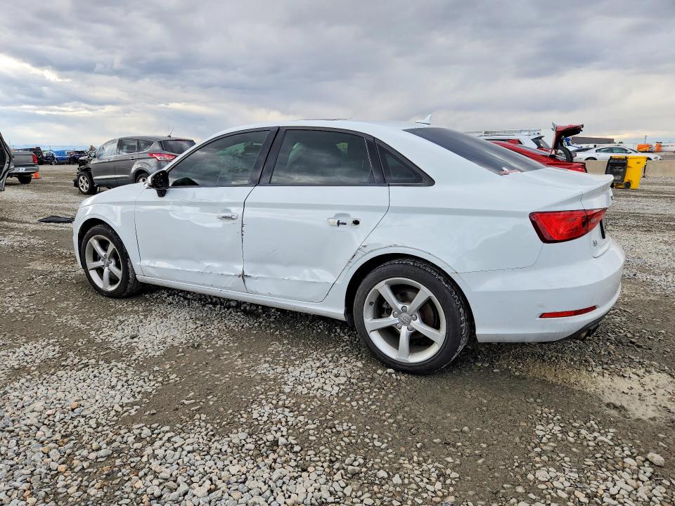 52872996 :رقم المزاد ، WAUACGFFXF1091813 vin ، 2015 Audi A3 مزاد بيع