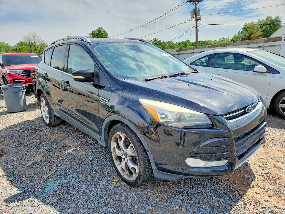 2015 Ford Escape მანქანა იყიდება აუქციონზე, vin: 1FMCU9J92FUA85861, აუქციონის ნომერი: 55147826