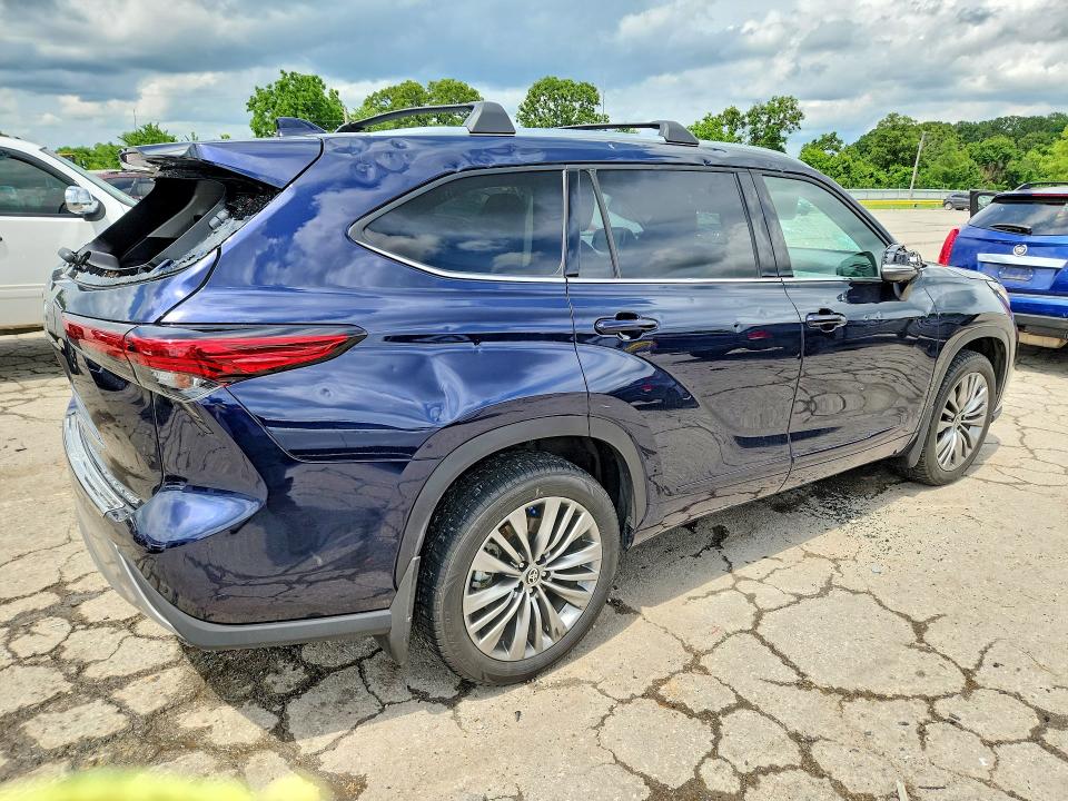 Продажа на аукционе авто 2021 Toyota Highlander, vin: 5TDFZRBH1MS104457, номер лота: 54614276