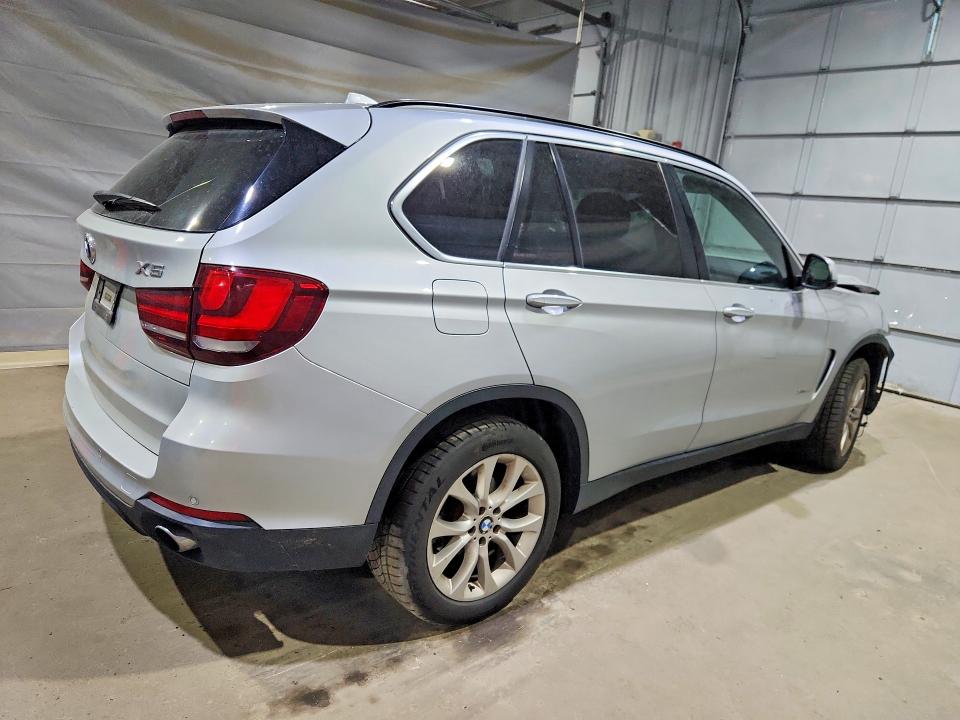 54551976 :رقم المزاد ، 5UXKR0C52G0P30443 vin ، 2016 Bmw X5 مزاد بيع