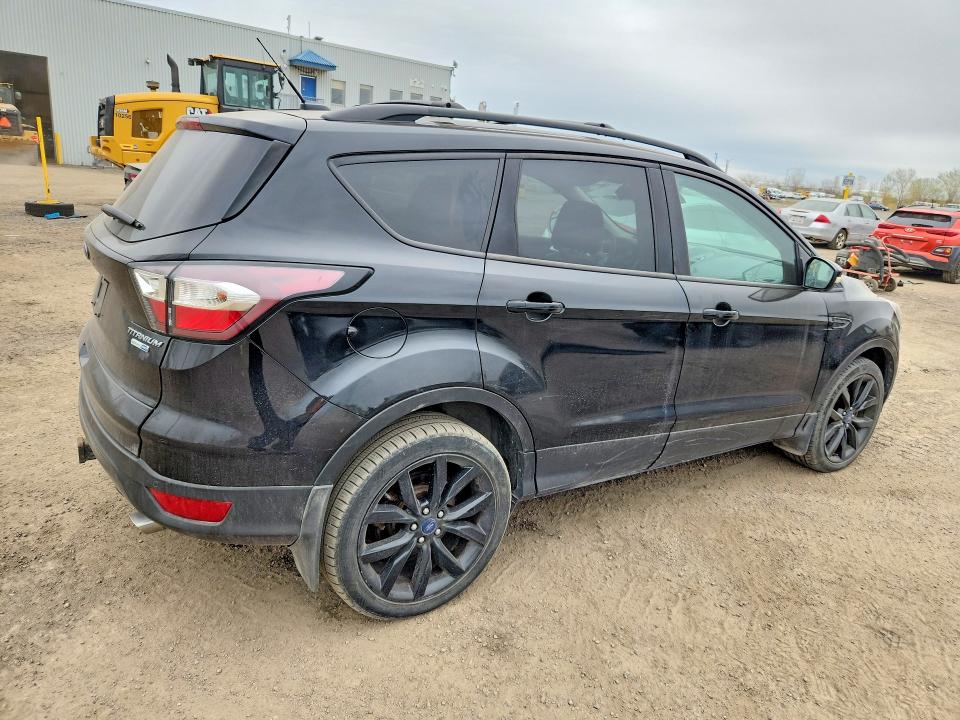 Продажа на аукционе авто 2017 Ford Escape, vin: 1FMCU9J97HUE59089, номер лота: 53105446