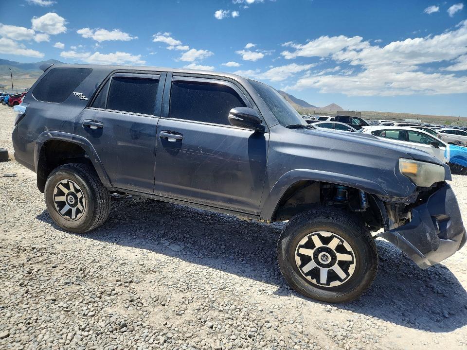 54536916 :رقم المزاد ، JTERU5JRXM5870686 vin ، 2021 Toyota 4runner مزاد بيع