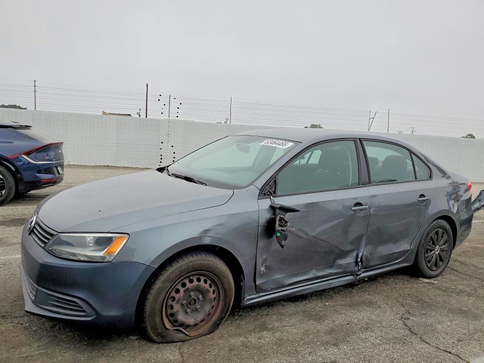 53464466 :رقم المزاد ، 3VW2K7AJ3EM405337 vin ، 2014 Volkswagen Jetta مزاد بيع