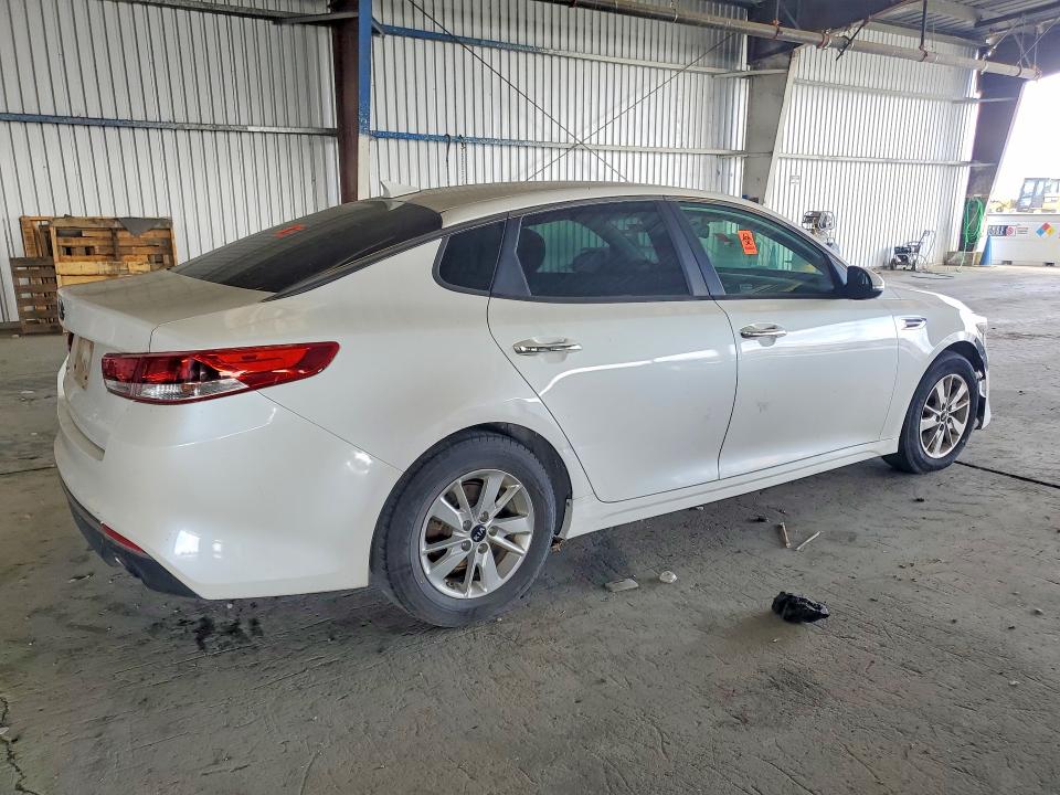 2016 Kia Optima მანქანა იყიდება აუქციონზე, vin: KNAGT4L33G5100977, აუქციონის ნომერი: 54956716