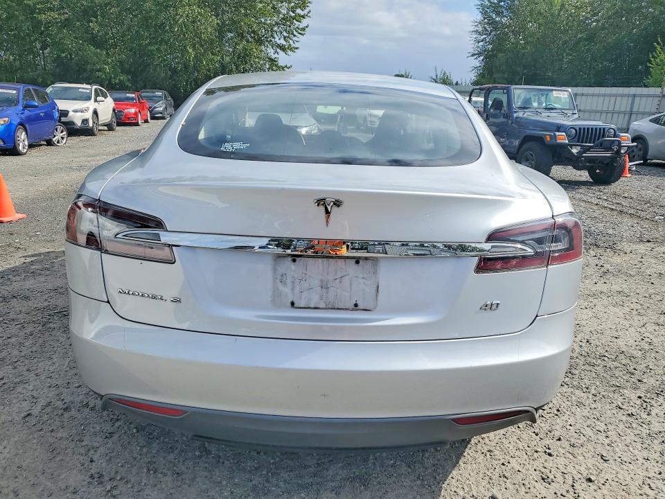 Продажа на аукционе авто 2013 Tesla Model S, vin: 5YJSA1AC7DFP10170, номер лота: 51923026