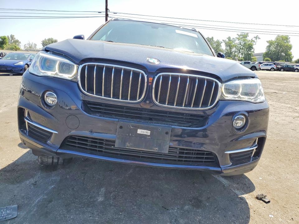 53559906 :رقم المزاد ، 5UXKR2C38H0X04764 vin ، 2017 Bmw X5 مزاد بيع