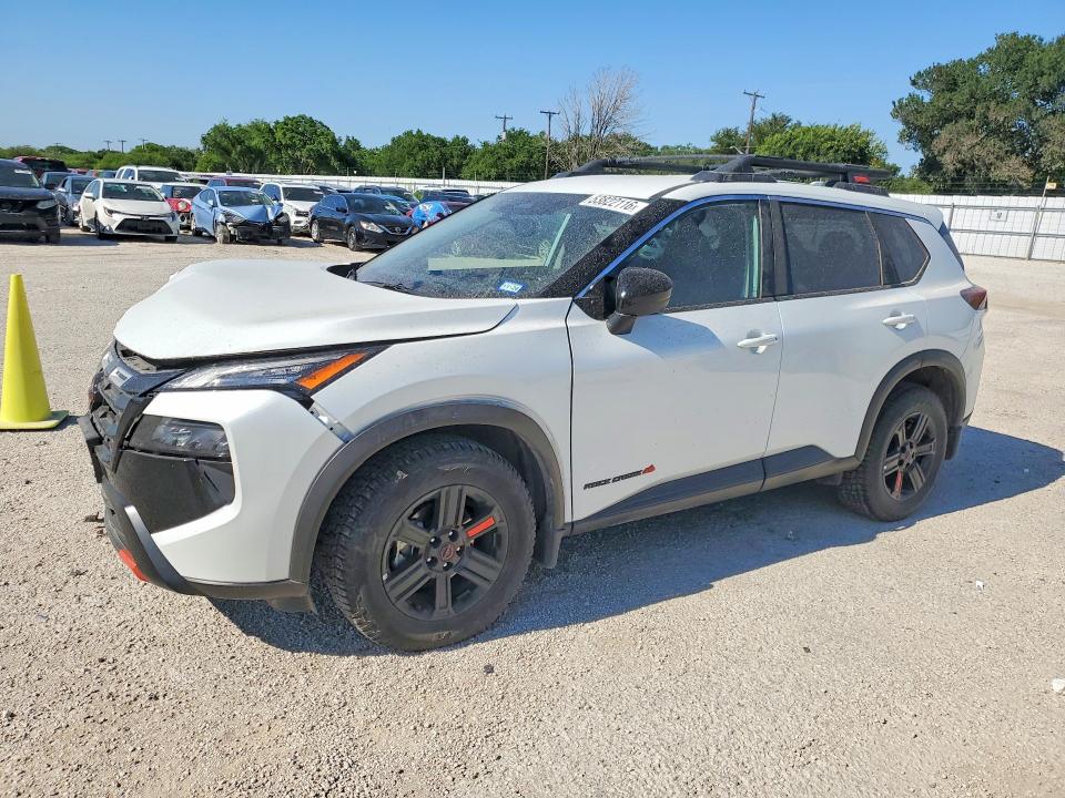 53822116 :رقم المزاد ، 5N1BT3BB8SC789687 vin ، 2025 Nissan Rogue مزاد بيع
