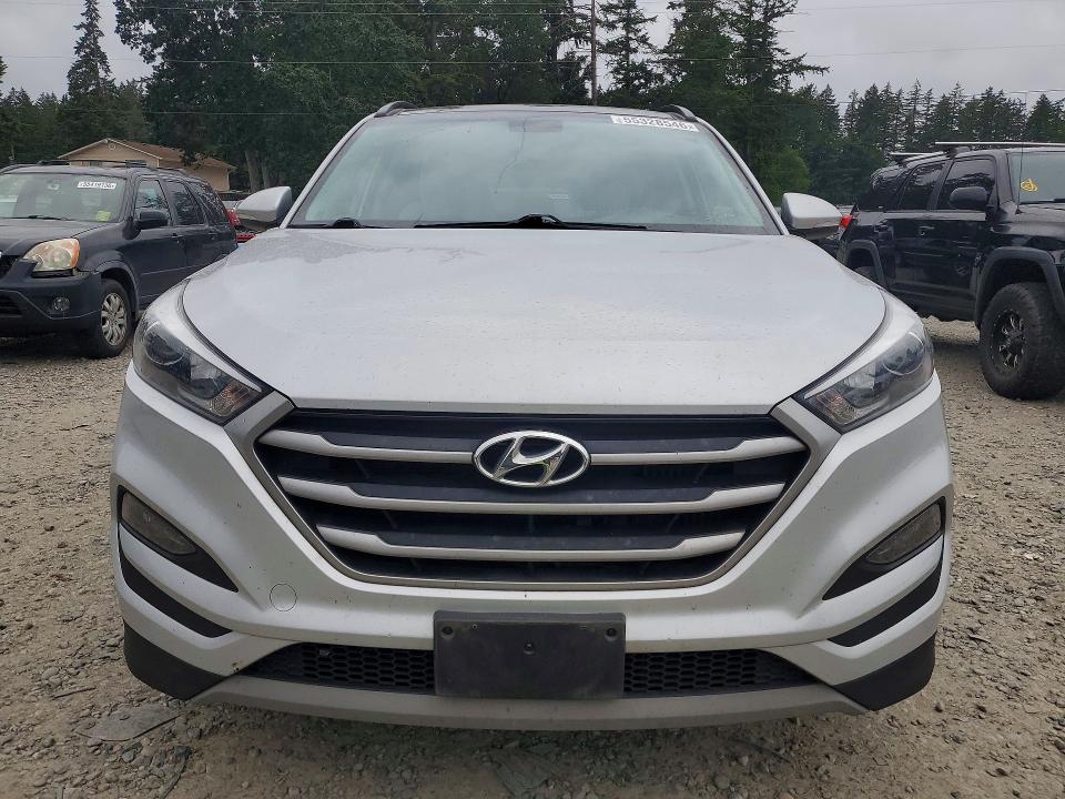 2018 Hyundai Tucson მანქანა იყიდება აუქციონზე, vin: KM8J3CA20JU676631, აუქციონის ნომერი: 55328546