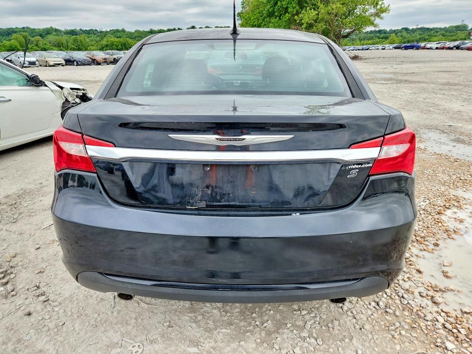 Auction sale of the 2014 Chrysler 200, vin: 1C3CCBCG1EN150609, lot number: 54129206