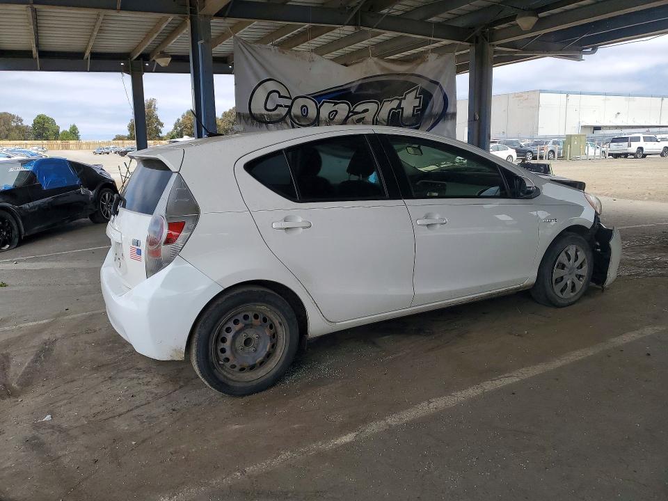 53416456 :رقم المزاد ، JTDKDTB38C1511959 vin ، 2012 Toyota Prius C مزاد بيع